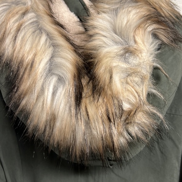 NWT,DKNY Faux-Fur-Trim Hooded Anorak, - Picture 9 of 16